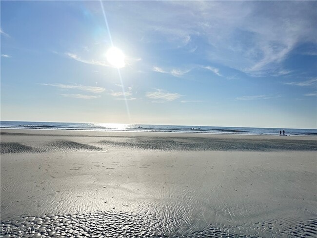 Photo - 1107 1st St S