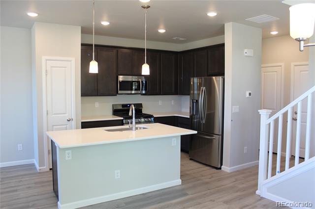 Photo - 5231 Mountain Vista Hts