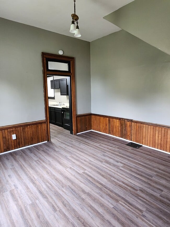 Photo - 2 Bedroom 1 bath duplex