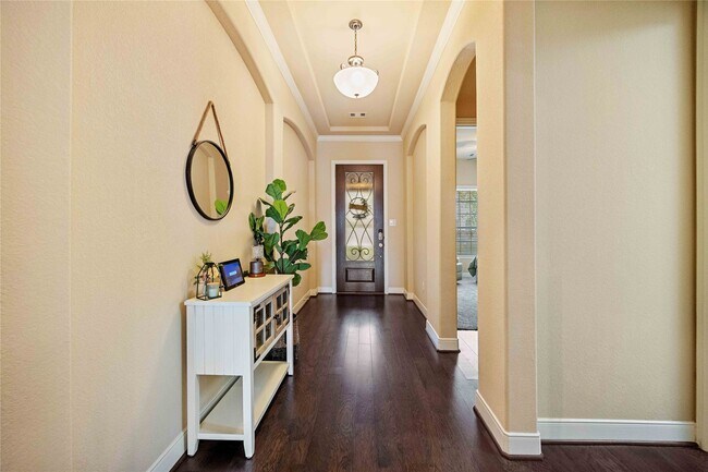 Photo - 931 Abelia Ave