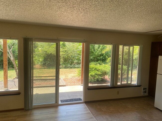 Photo - 260 E 38th Ave Unit 260 1/2 East 38th Avenue