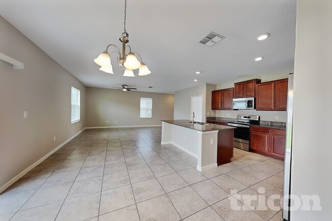 10027 RoseMary Leaf Ln