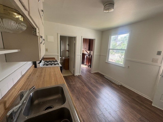 2020 Maxwell Ave