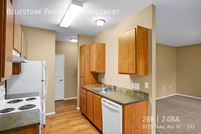 Photo - 5915 Trail Ave NE Unidad 103