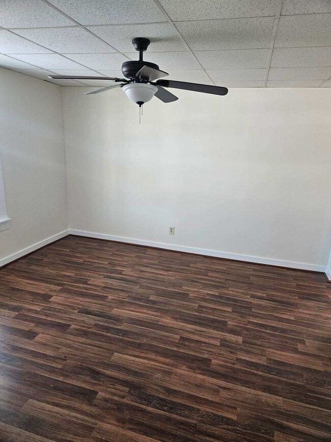 Photo - 595-597 Zanesville Ave Unit 597