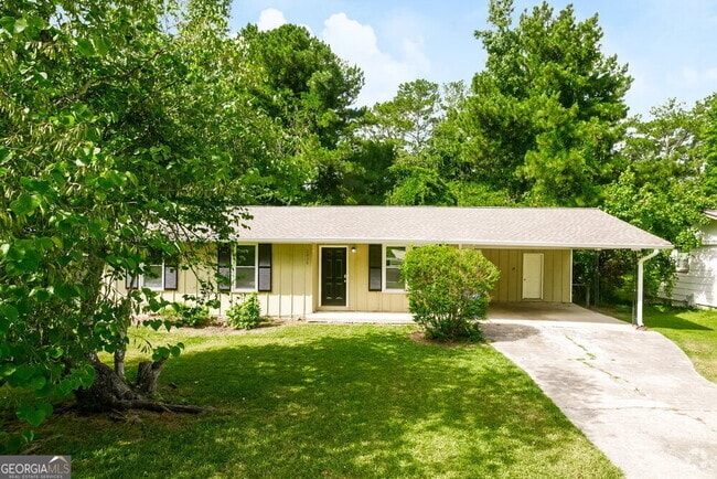 Building Photo - 2820 Foxlair Trail Rental