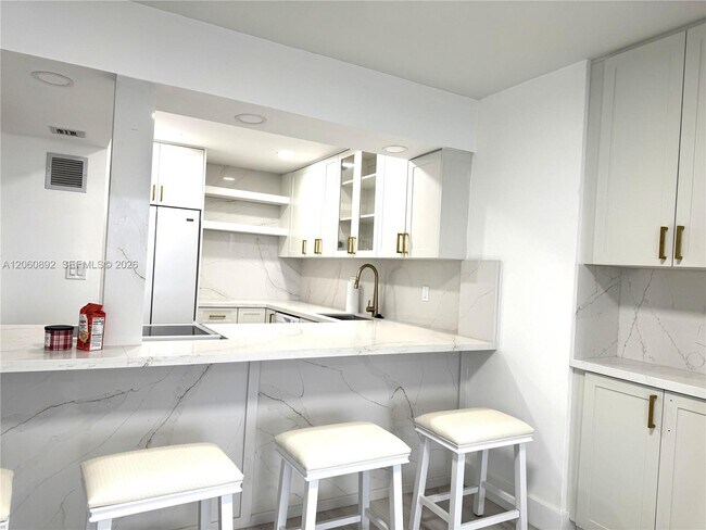 Photo - 3140 S Ocean Dr Unit 2403