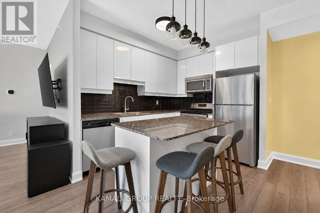 Photo - 2910 Hwy 7 Unit 1909