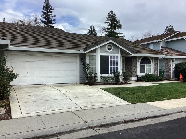 Photo - 3 Bedroom Home in Elk Grove