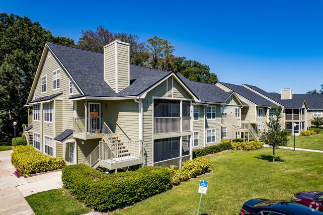 3701-3729 S lago Orlando Pky Orlando, FL, 32808-3035 - Ashley Court