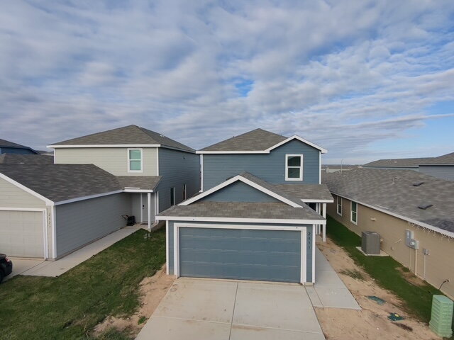 Photo - 2831 Red Diamond