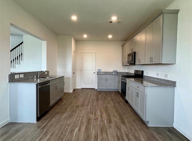 Building Photo - 1040 Greenshank Dr