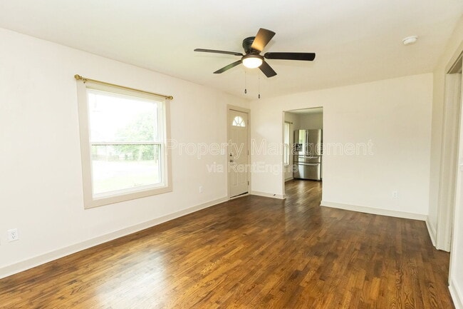 Photo - 804 Grandview Ave