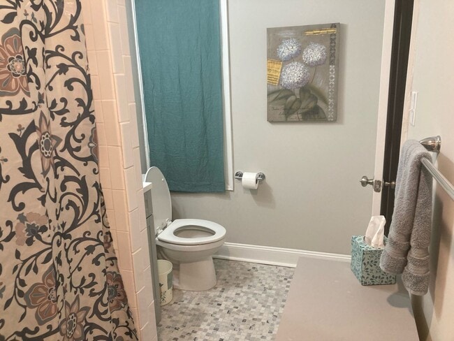 Photo - Amazing 1 bed/1bath in Collegeville! Unit 7