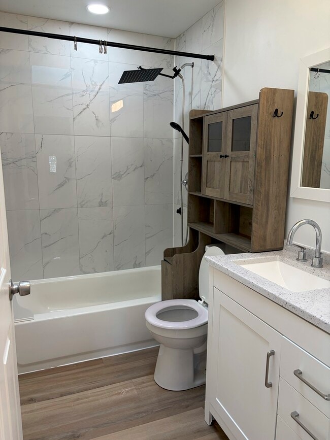 Photo - 310 Prairie St