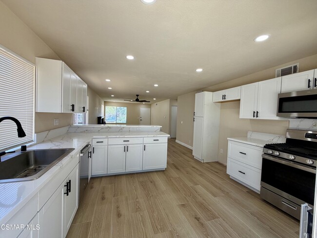 Photo - 13261 Laurelhurst Rd