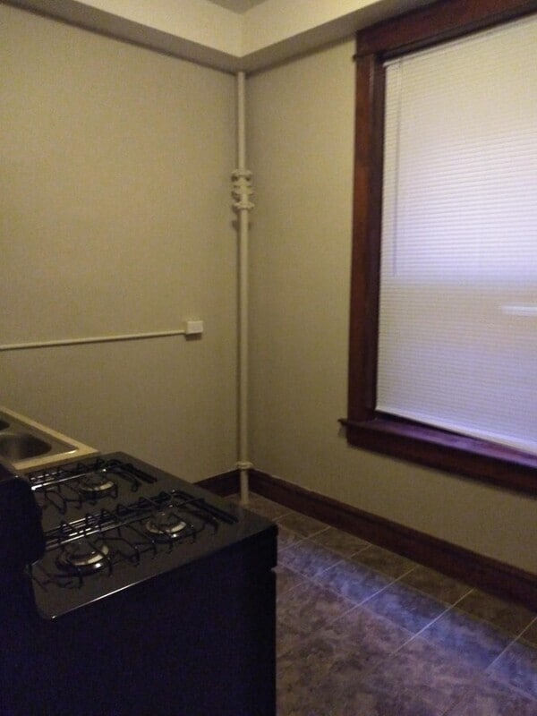 Photo - 606 W 3rd St Unit 5C