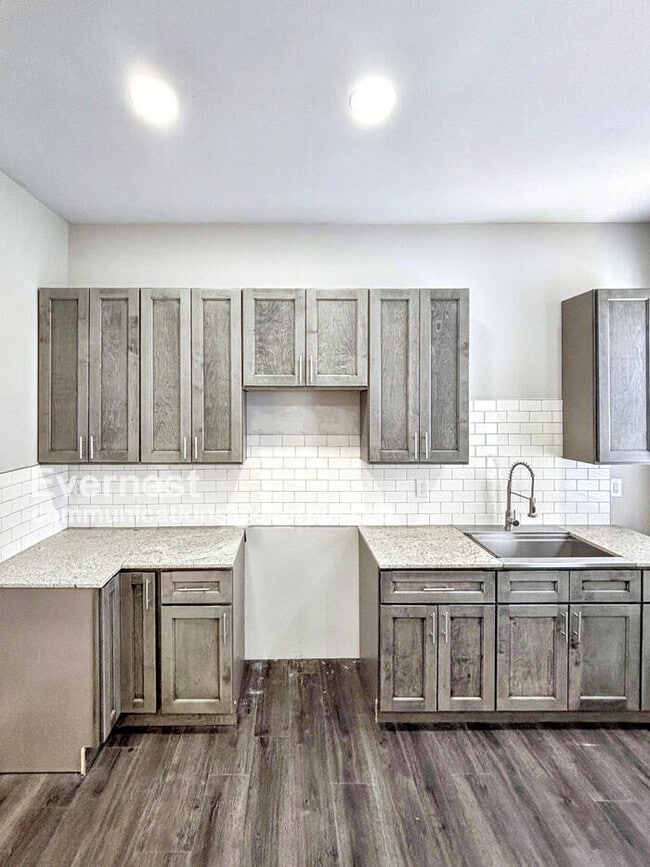 Photo - 7621 Virginia Ave