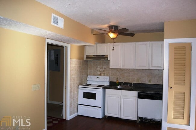 Photo - 294 Longview Dr