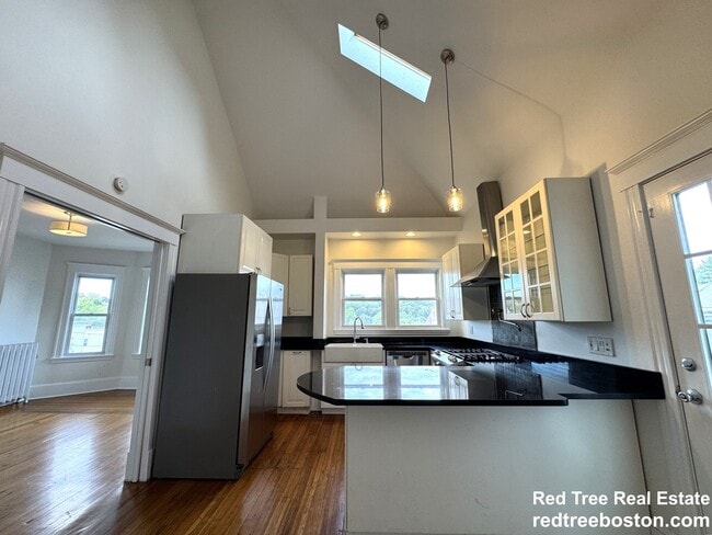 Photo - 14 Breck Ave Unit 2