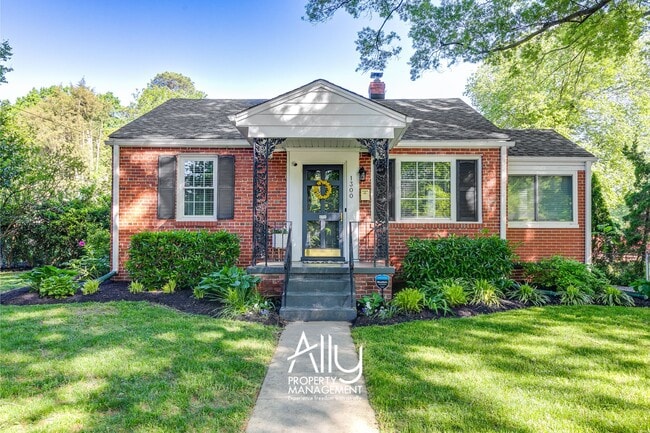 Photo - 1300 Orchard Rd