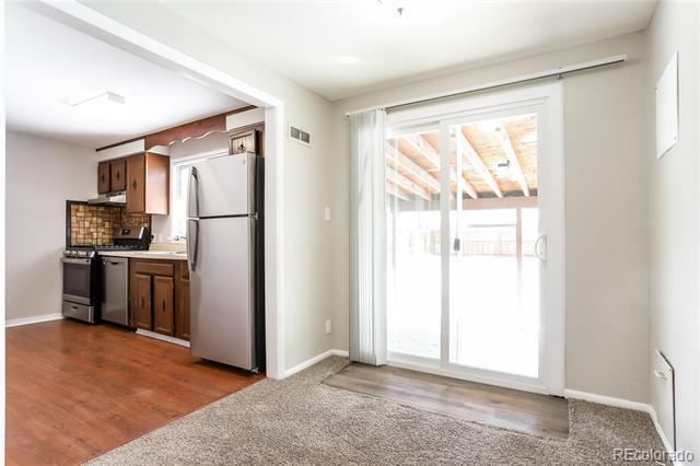 Photo - 1140 Jamaica St