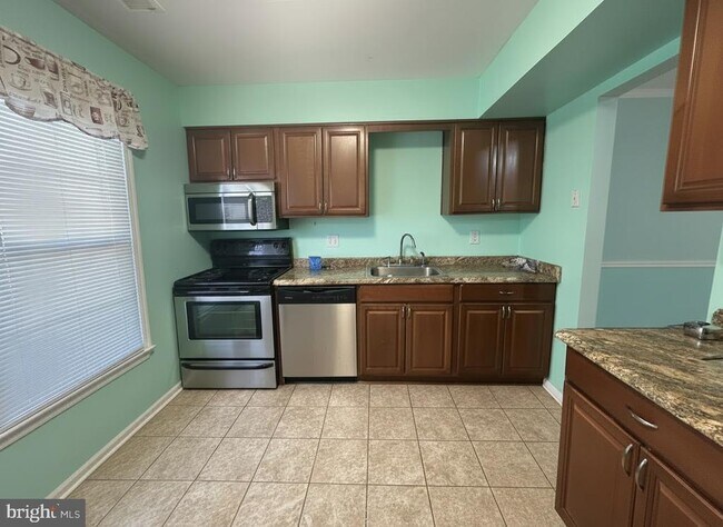 Photo - 8956 Milroy Ct