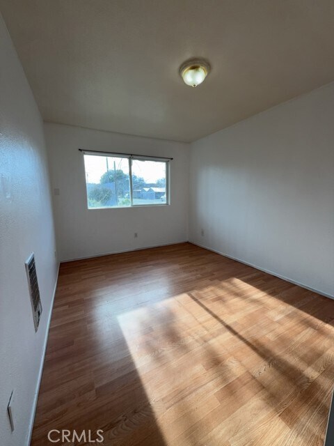 Photo - 13445 Lakeshore Dr Unidad 1