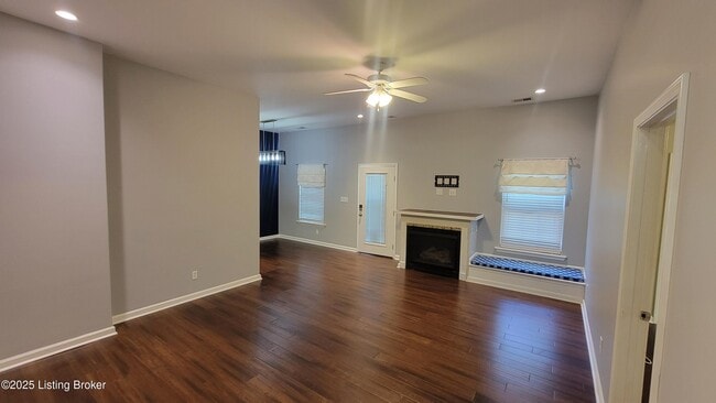 Photo - 810 Fountain Ave