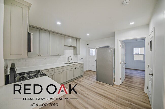 Photo - ~2 Weeks FREE~ Incredible One Bedroom with... Unidad 3014