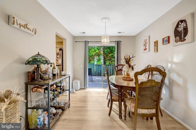 Photo - 14831 Basingstoke Loop