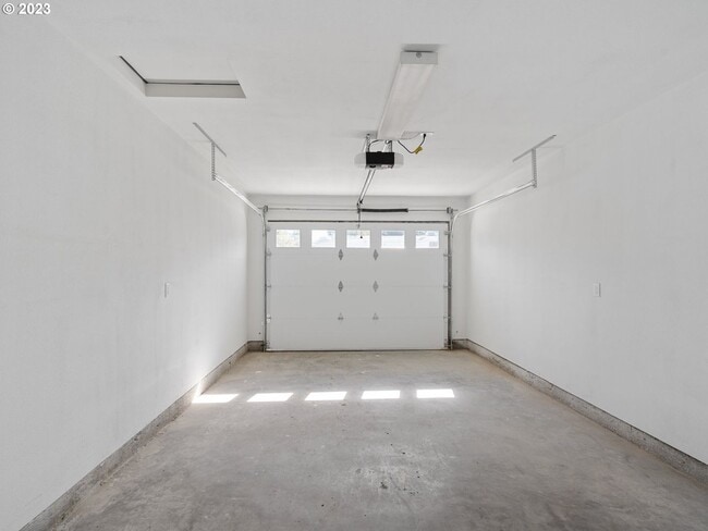 Photo - 600 N Earl Ct Unit 600 N Earl St B