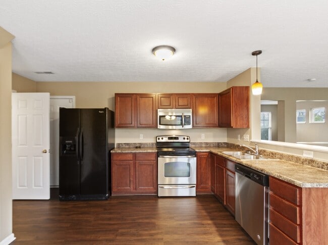 Photo - 5877 Hayden Dr