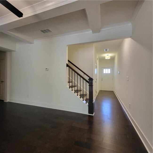 Photo - 221 Auburn Valley Wy