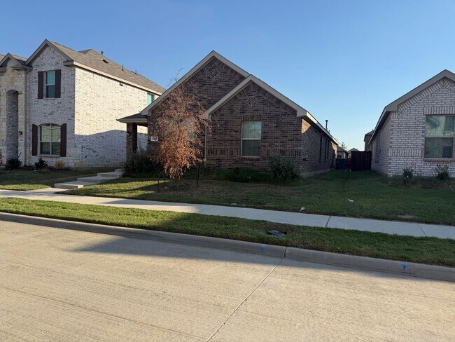Photo - Great 3 bedroom in Providence Village Ask ...