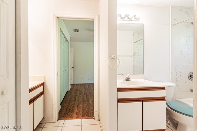 Photo - 590 6th St NE