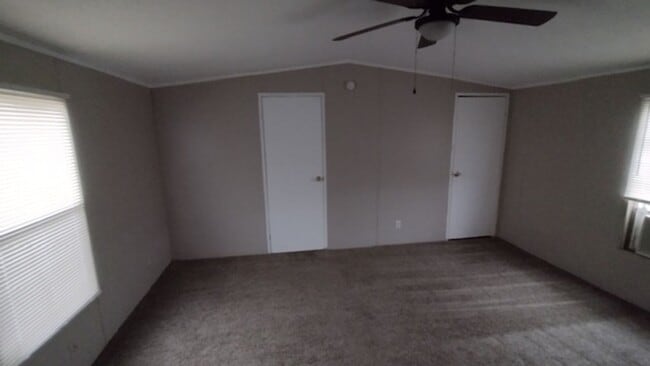 Photo - 3 Bedroom with 2 Baths on Large Fenced Lot