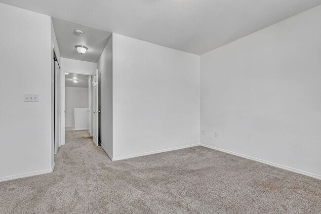 Photo - 2930 Main St Unidad 102