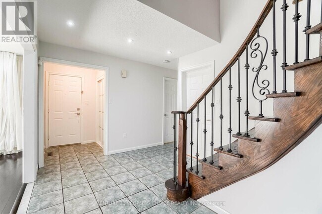 Photo - 25 Sheringham St