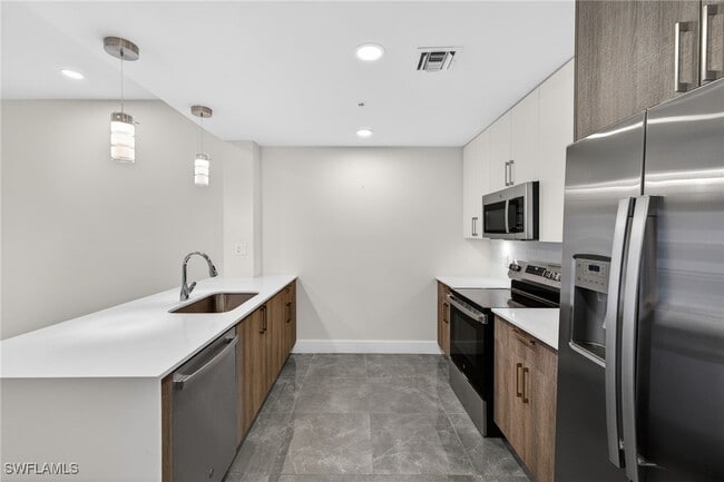 Photo - 26610 Rosewood Pointe Dr Unit 202