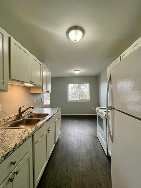 Photo - 4245 Quarry Rd