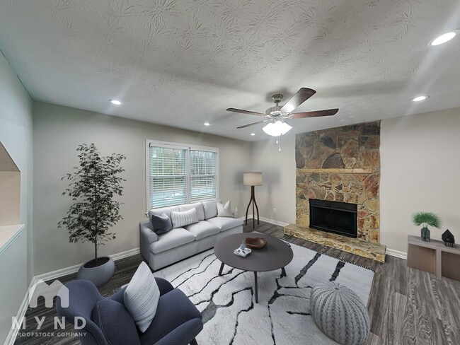 Photo - 1224 Classic Dr NE