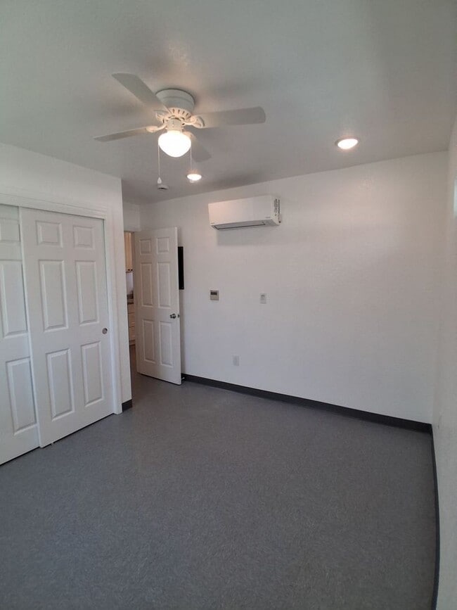 Photo - 4864 E University Ave Unit C