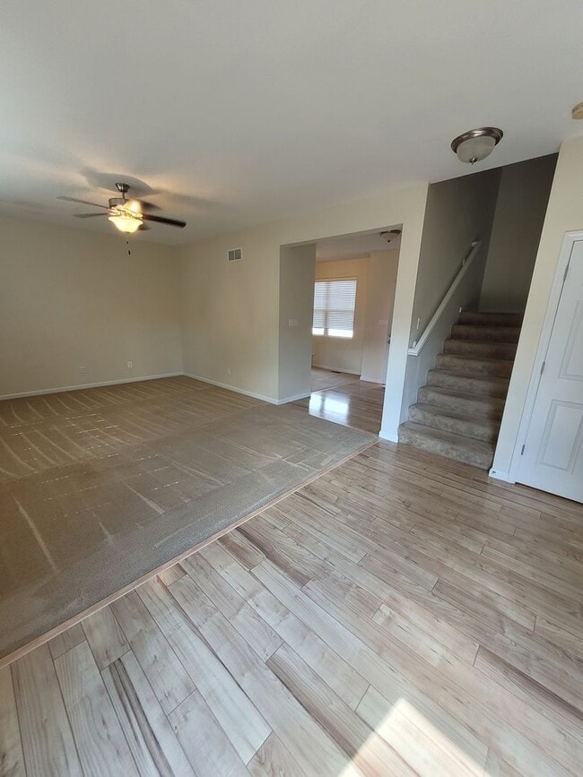 Photo - Beautiful 3bd/2.5ba 2 Story Home for Rent!