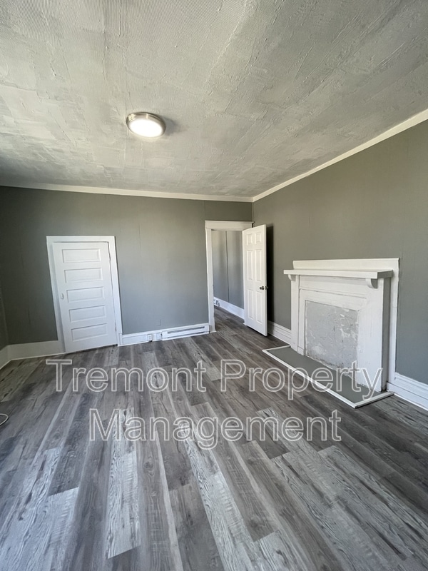 Photo - 1600 S Beech St