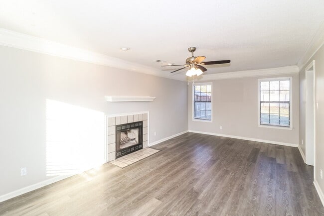 Photo - 2464 Green Glen Dr