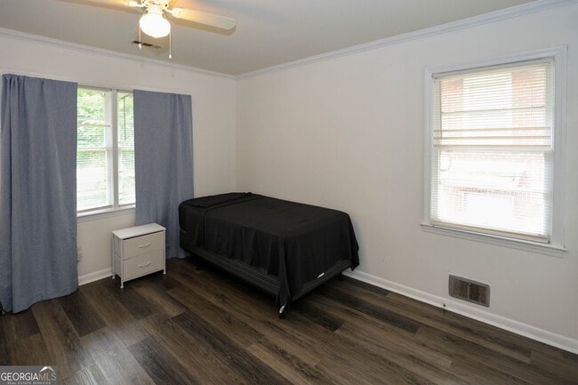 224 Chappell Rd NW