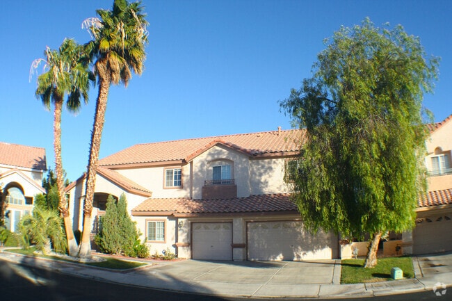 Building Photo - Incredible Green Valley Ranch stunner! Rental