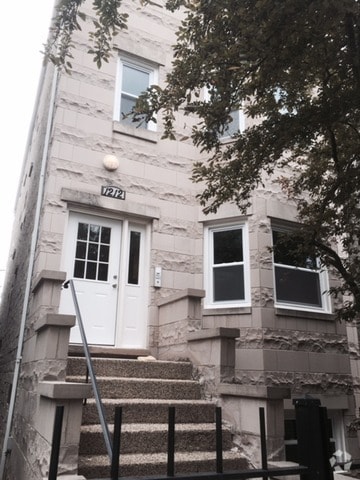 Building Photo - 1212 W Henderson St Unit 3 Rental