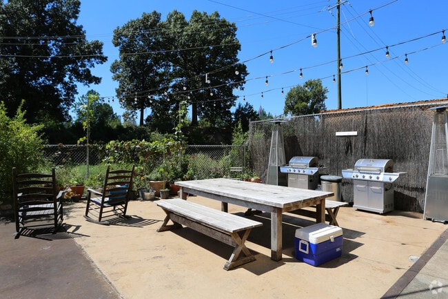 outdoor lounge - Telephone Factory Lofts